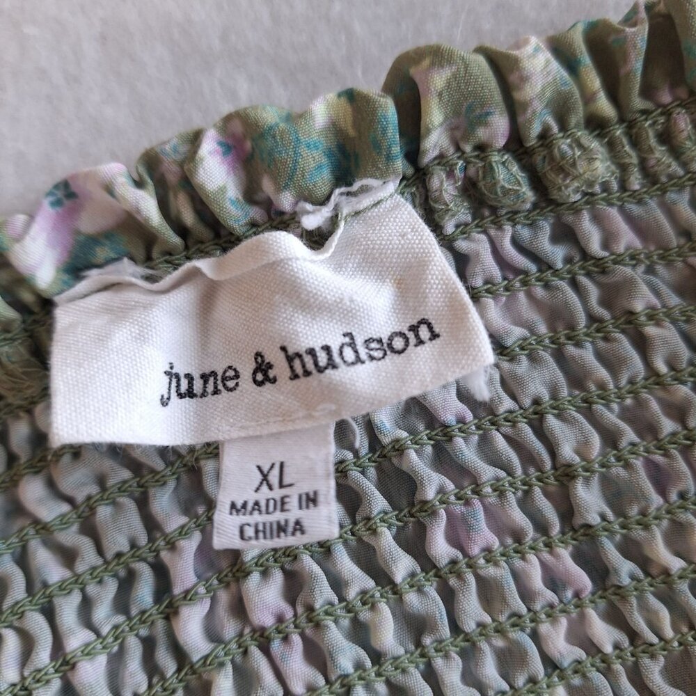 💙 June & Hudson Floral Babydoll Puffed Sleeve Blouse Size XL Smocked Back Milkm - Picture 4 of 8
